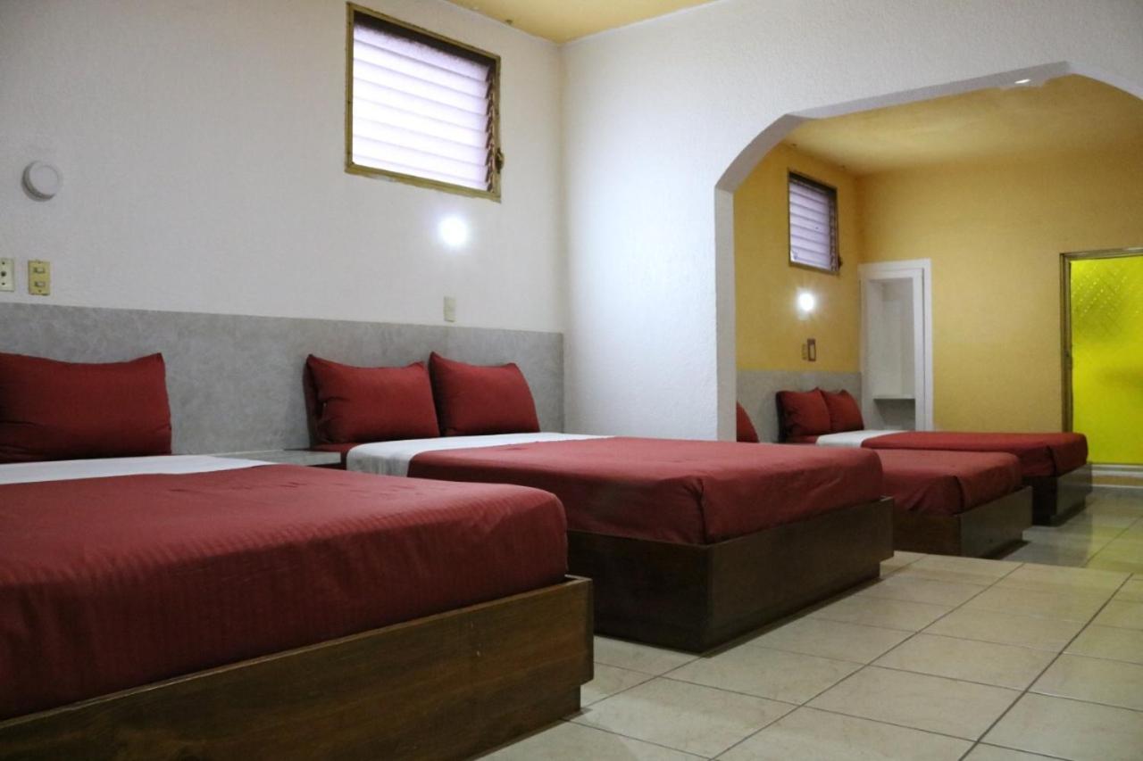 Hotel Mintzicuri Морелия Екстериор снимка
